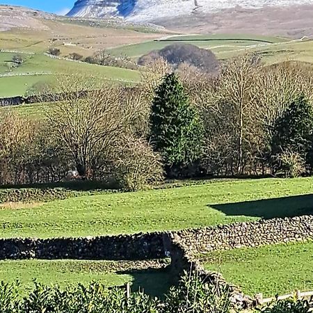 Robins Nest Apartment Ingleton  Bagian luar foto